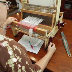 Weaving on the Aspen 1500